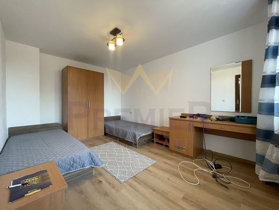 Дава се под наем Тристаен апартамент в Варна, Колхозен пазар - 90 кв.м за 561 € - Снимка #9