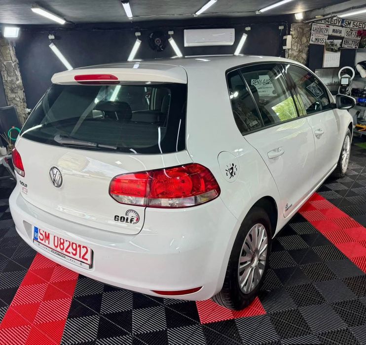 De vanzare golf VI