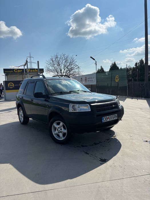 Land rover frelender 1