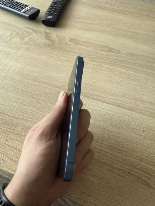 IPHONE 13 128 като нов