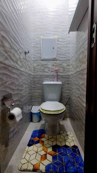 Квартира 2/2/4 массив Ялангач
Ориентир: Семейная поликлиника № 7