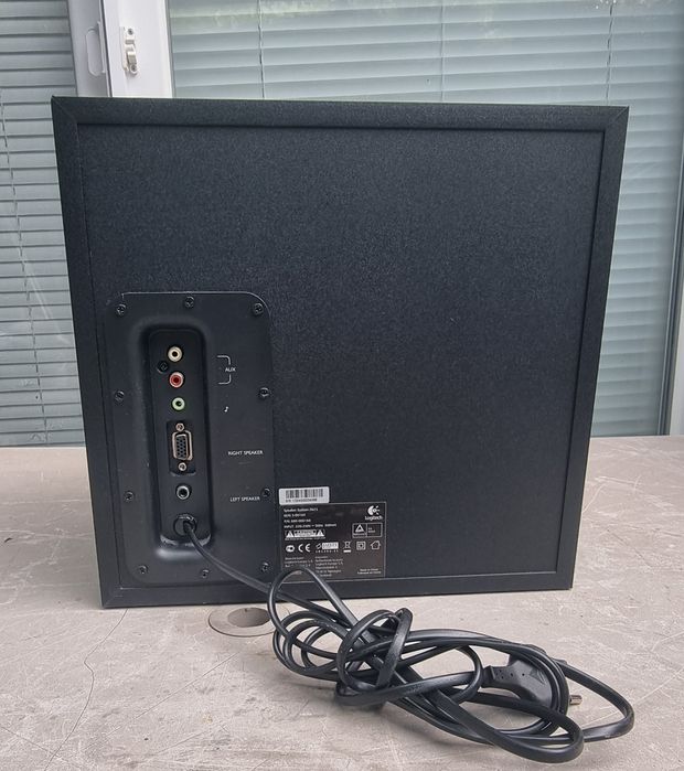 Буфер с колонки Logitech