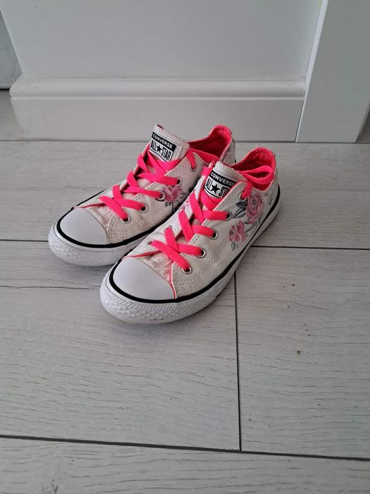 Tenesi converse marimea 33 34 22 cm