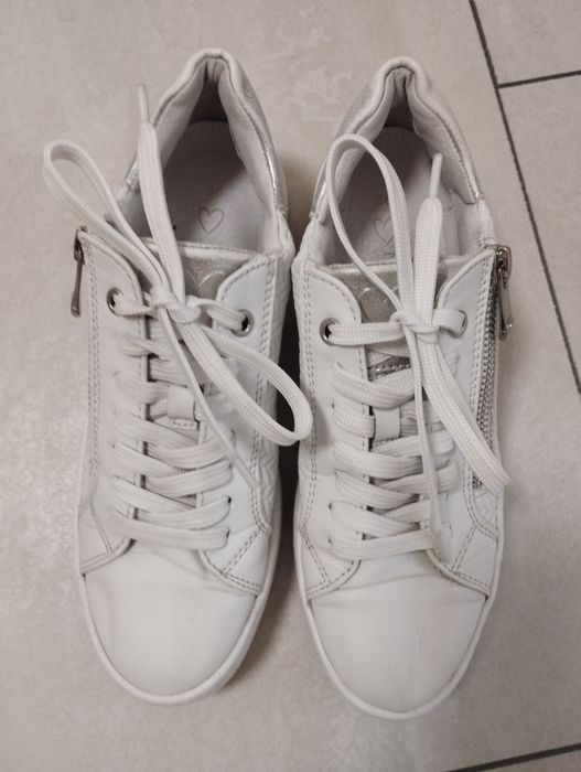 Бели кецове - естествена кожа