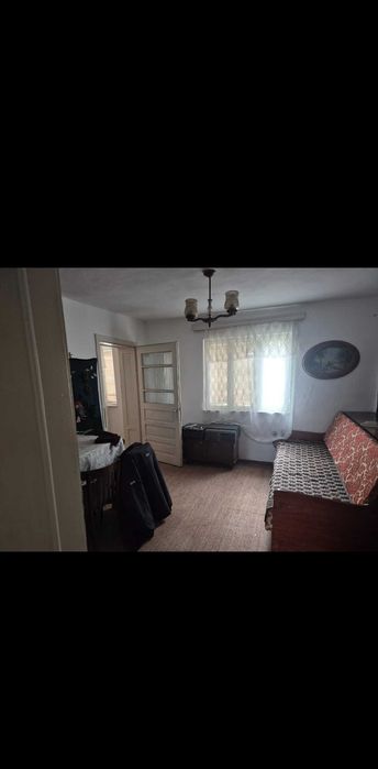 Casa de vanzare com posta calnau ,sat Coconari