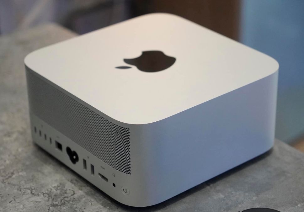 Apple Mac Studio M1 Max / 32Гб / 512Гб