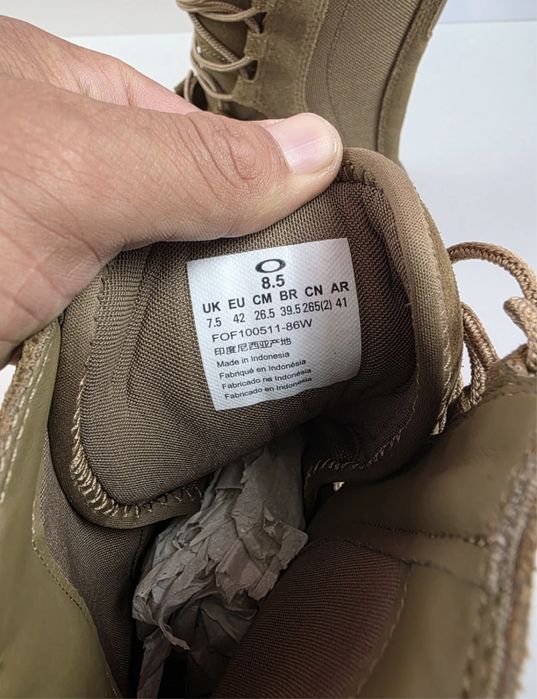 Bocanci Militari / Bocanci Oakley Light Assault 3 Coyote