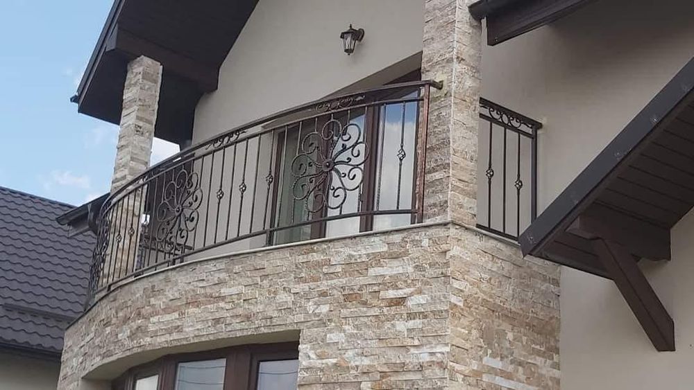 Scări metalice pentru interior și exterior