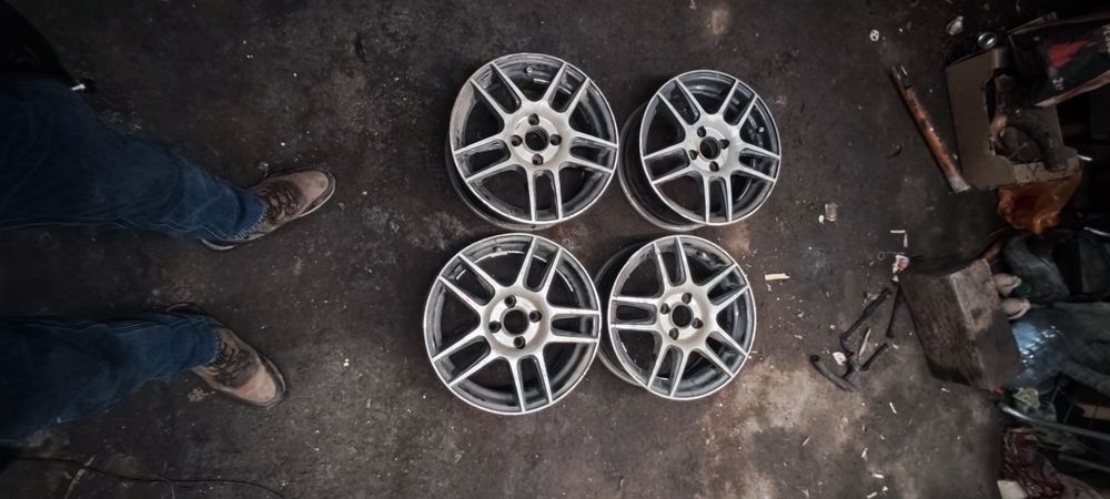 Продам диски 4.100