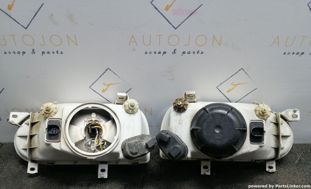 Set faruri VOLKSWAGEN GOLF III (1H1) [ 1991 - 1998 ] 1.6 (ABU, AEA, AEE) 55KW|75HP HELLA