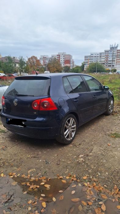 Vând Wolkswagen Golf 5 GT