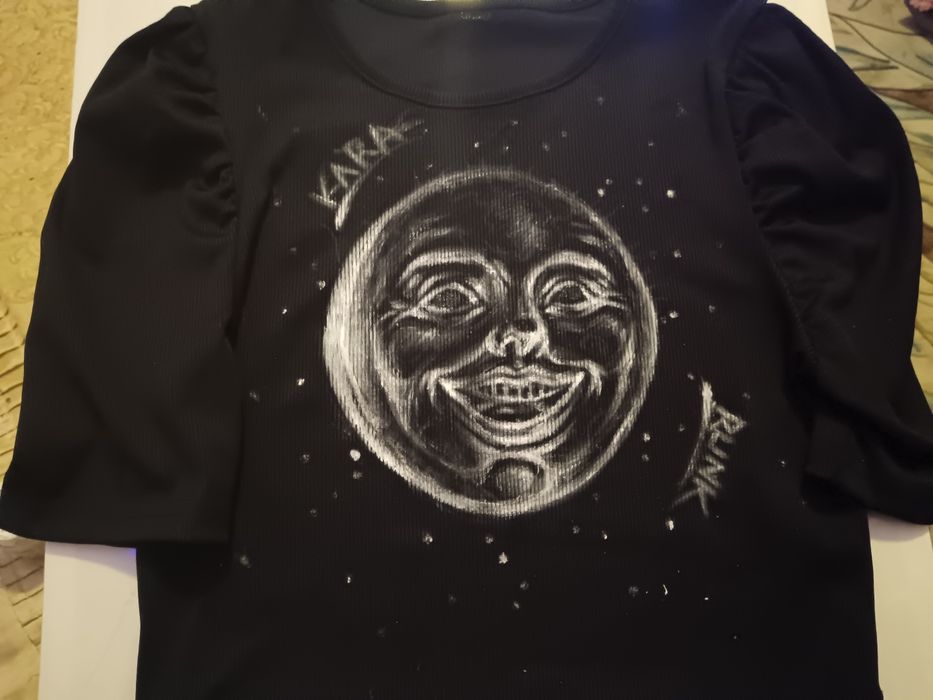 Bluza scurta pictată