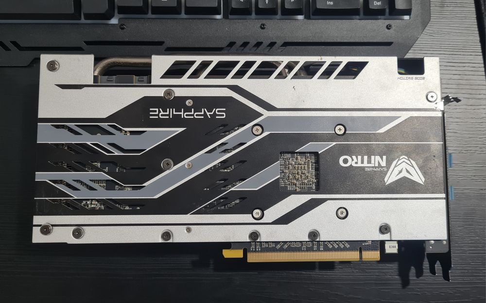 Placa video AMD SHAPHIRE RX 570 4GB 256BITI