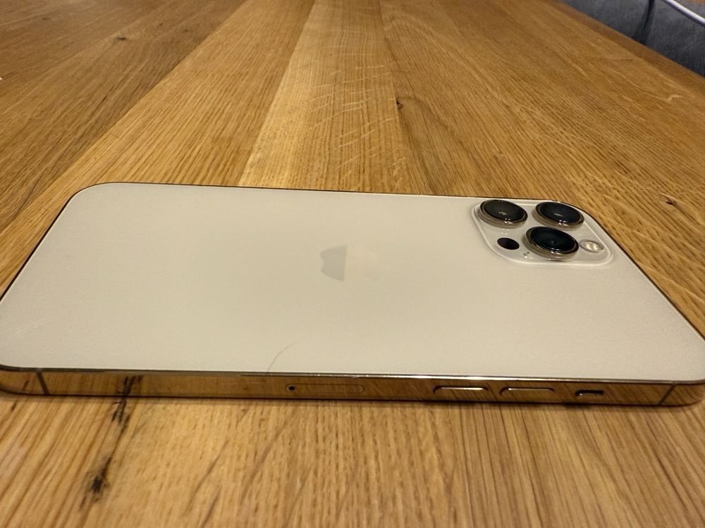 Iphone 12 pro max- 256 GB