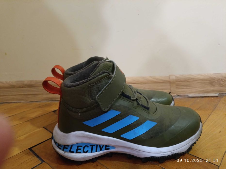 Детски апрески/ботуши adidas