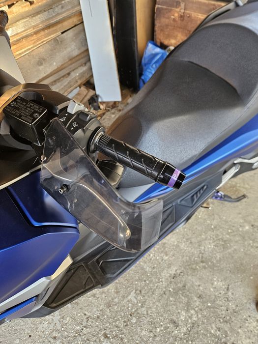 Honda Forza 350 - 2022 garantie 2026