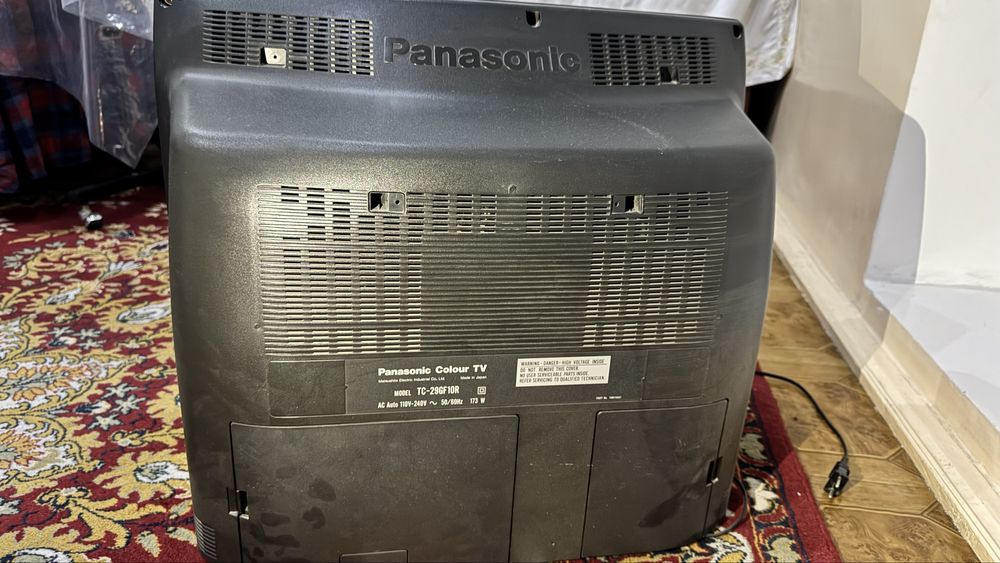 Panasonic 72 televizor