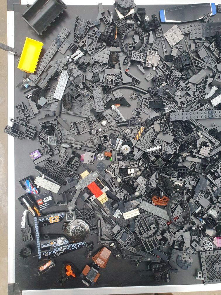 9,4 kg LEGO originale + minifigurine Star Wars rare & accesorii!