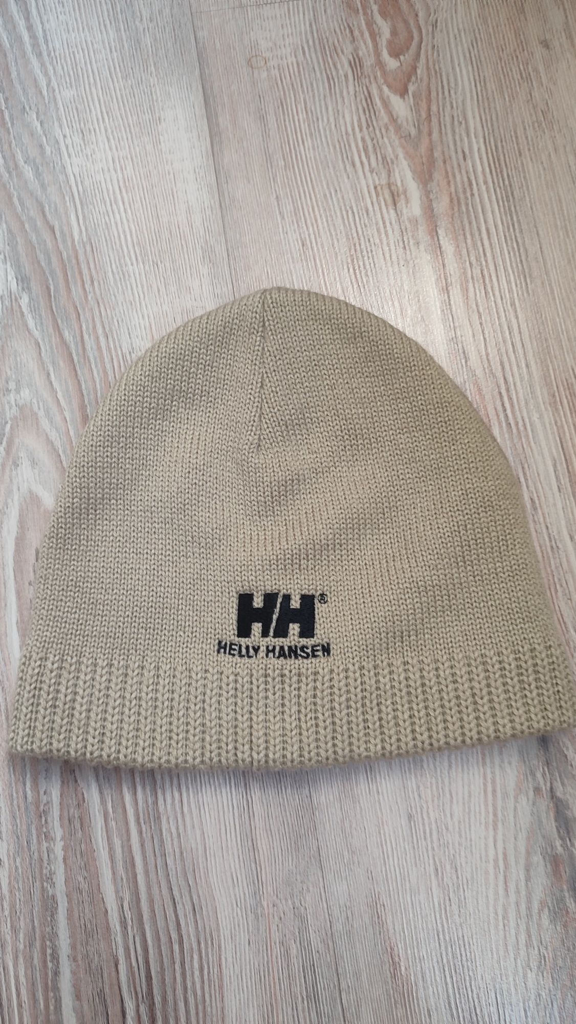 Шапка Helly Hansen