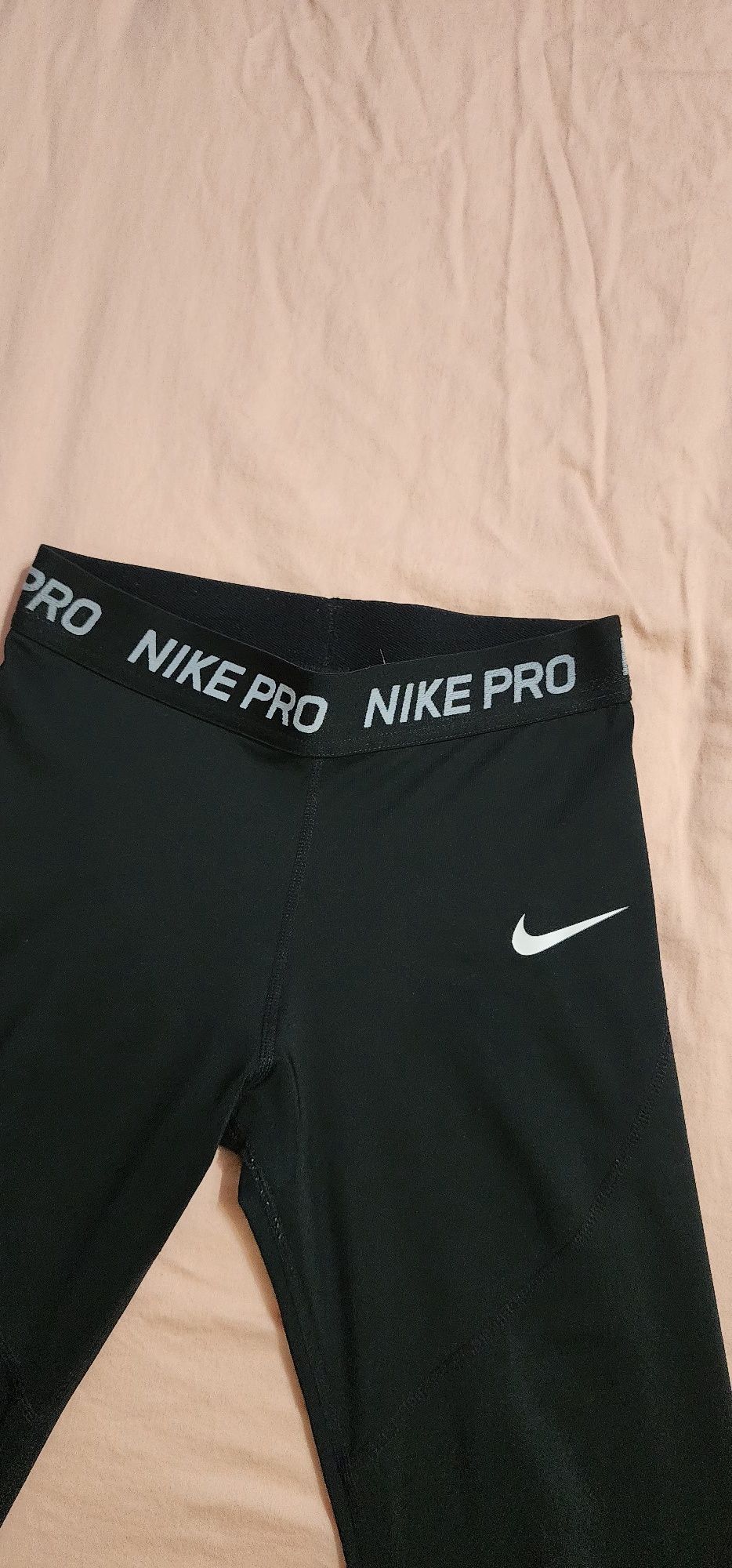 NIKE PRO Дамски клин