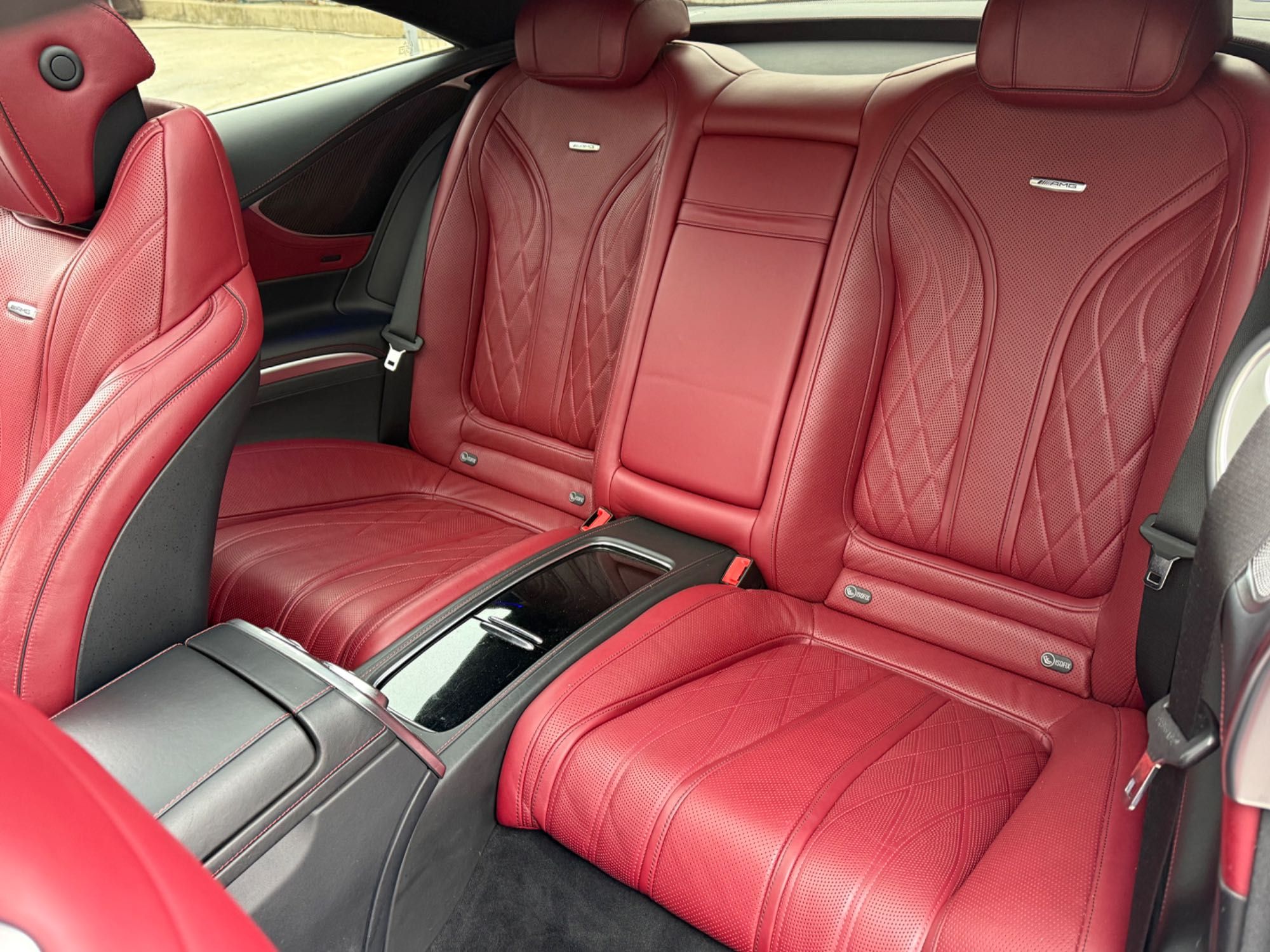 Mercedes-Benz S 63 AMG V8 (585 кс) 4MATIC/Swarovski LED/FACELIFT-pack