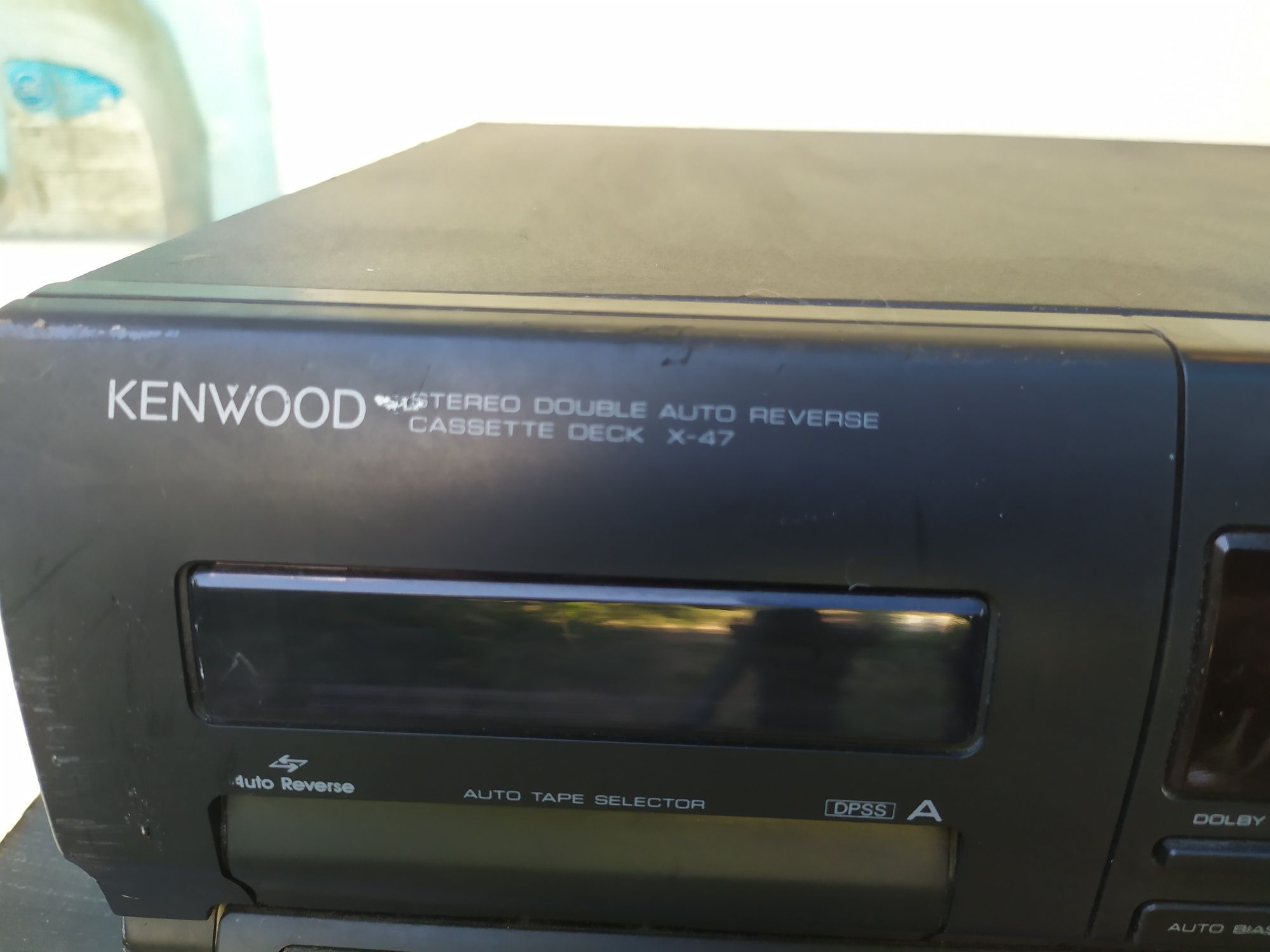 Двукасетъчен дек Kenwood