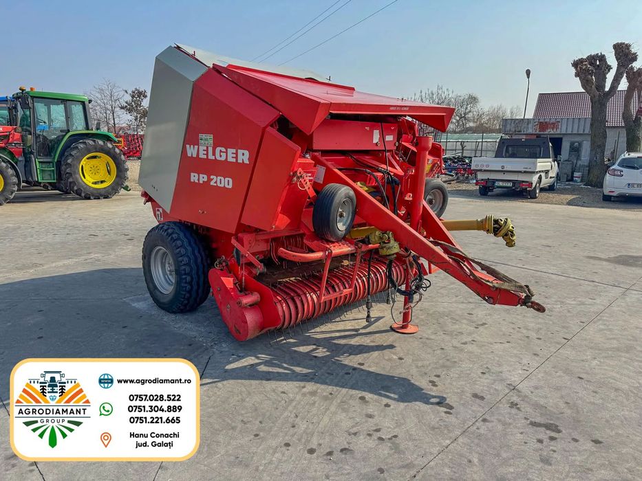 Alta Presa baloti rotunzi WELGER RP200, pe TAMBURI , pentru tractoare mijlocii, an 1994, pe SFOARA, adusa din Franta