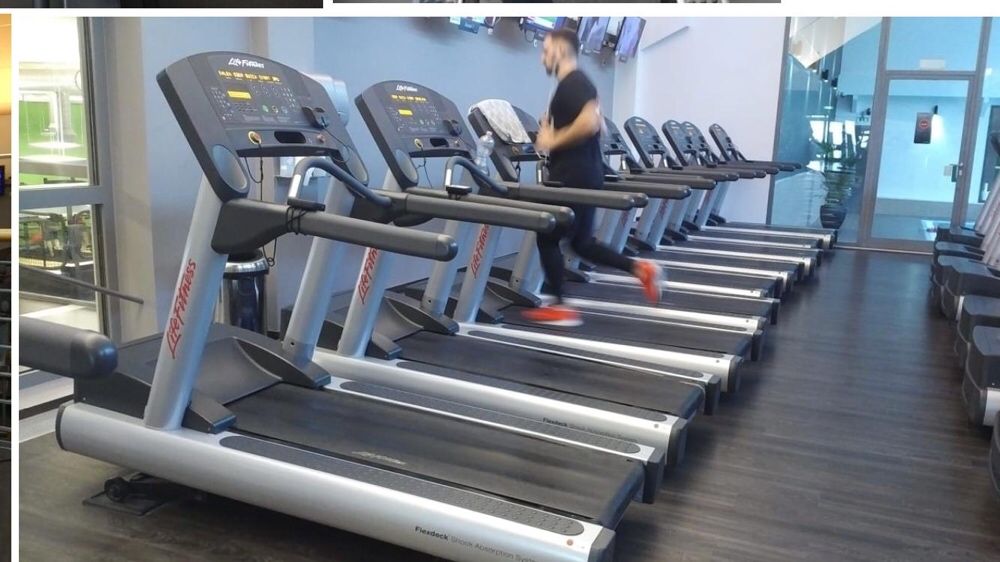 Depozit aparate profesionale life fitness