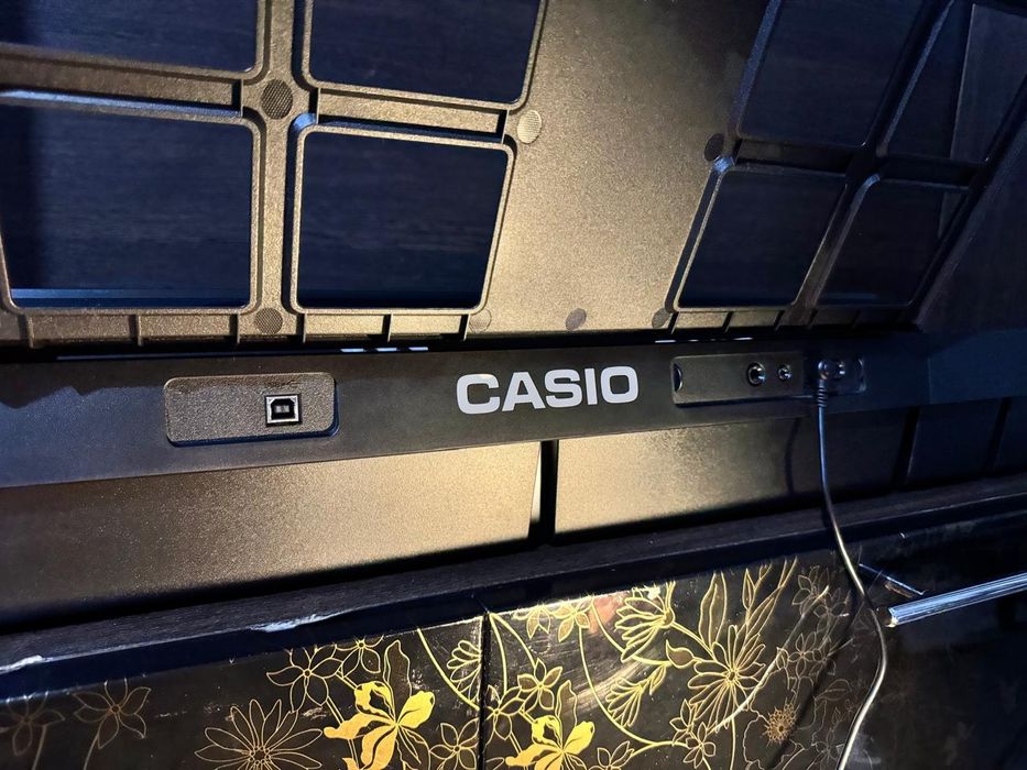 Синтезатор casio