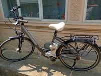 Vând  bicicletă  electrică. Asistata pe 28