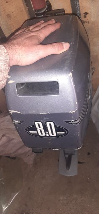 Motor barca 8 hp