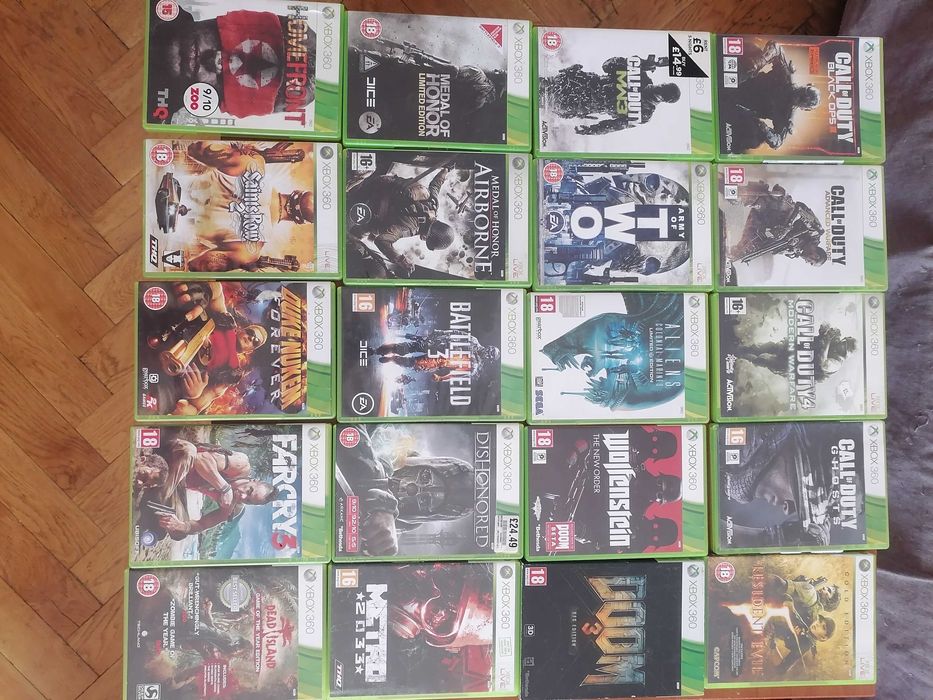 Xbox 360 nefuncțional + 32 jocuri