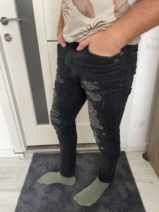 Vand blugi barbati Zara bărbați mărime 31