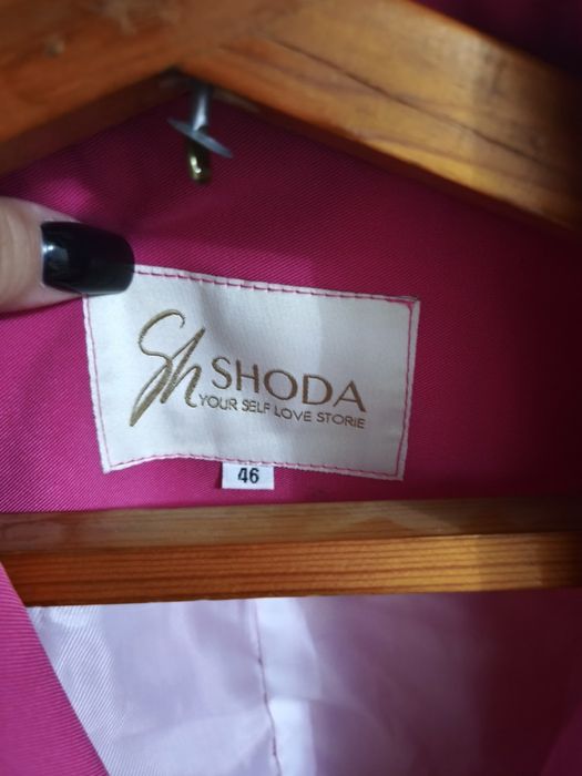 Пиджак женский розовый с тонким подкладом