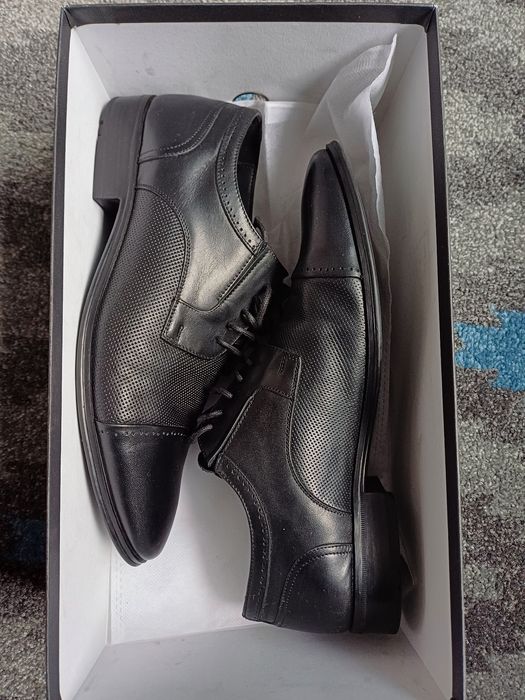 Pantofi piele naturala / ca noi