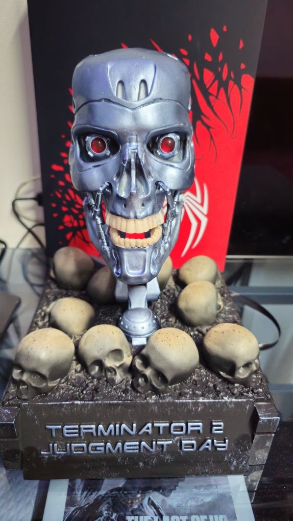 Terminator 2 Judgement Day Blu-Ray 4K UHD 30th Anniversary Endo Skull