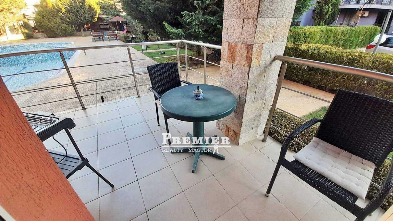 Продава се Двустаен апартамент в к.к. Слънчев бряг - 65 кв.м за 1300 €/кв.м - Снимка #12