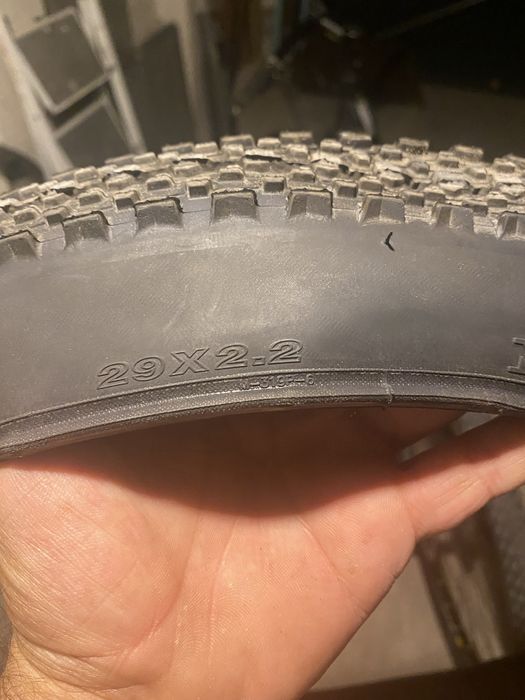 Велосипедни гуми MAXXIS и MICHELIN