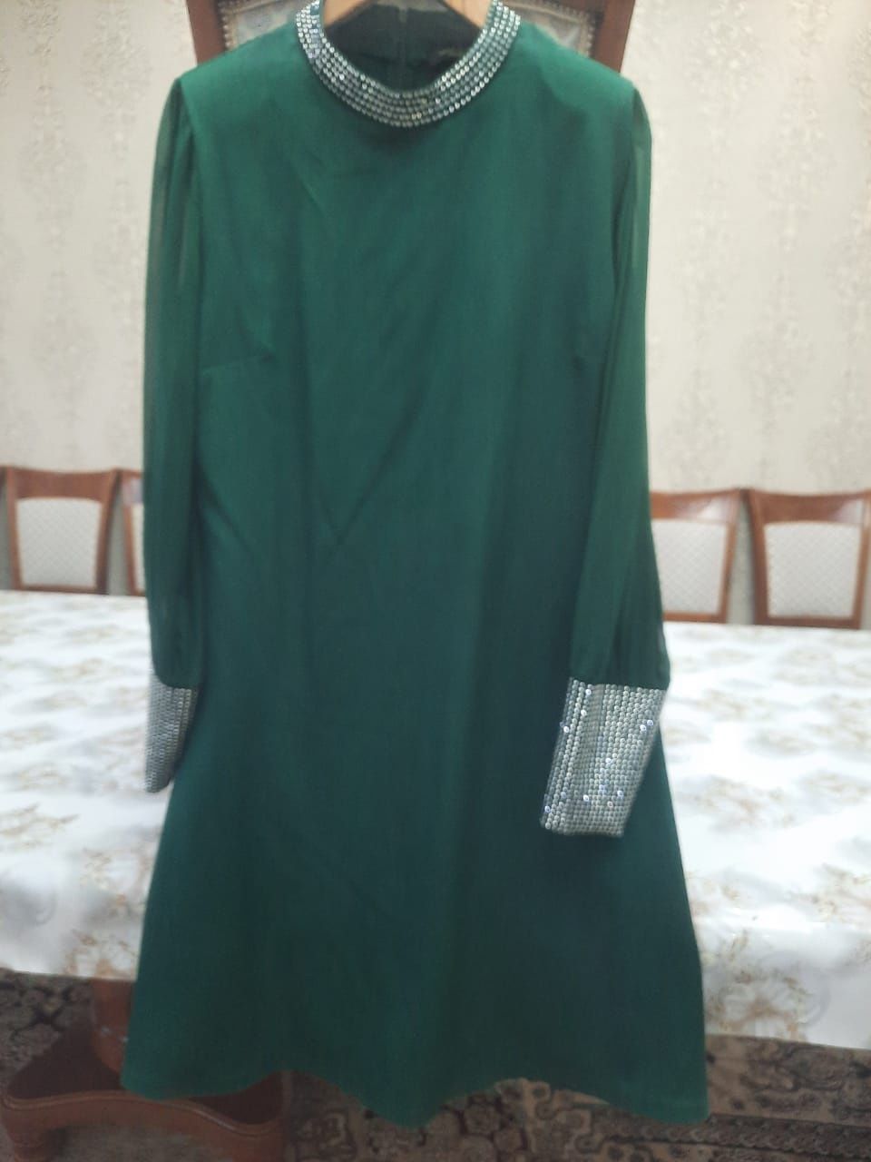 Продам платье размер 48-50 турецкий