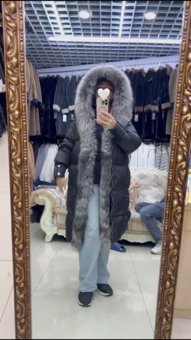 Срочно продам куртку новую