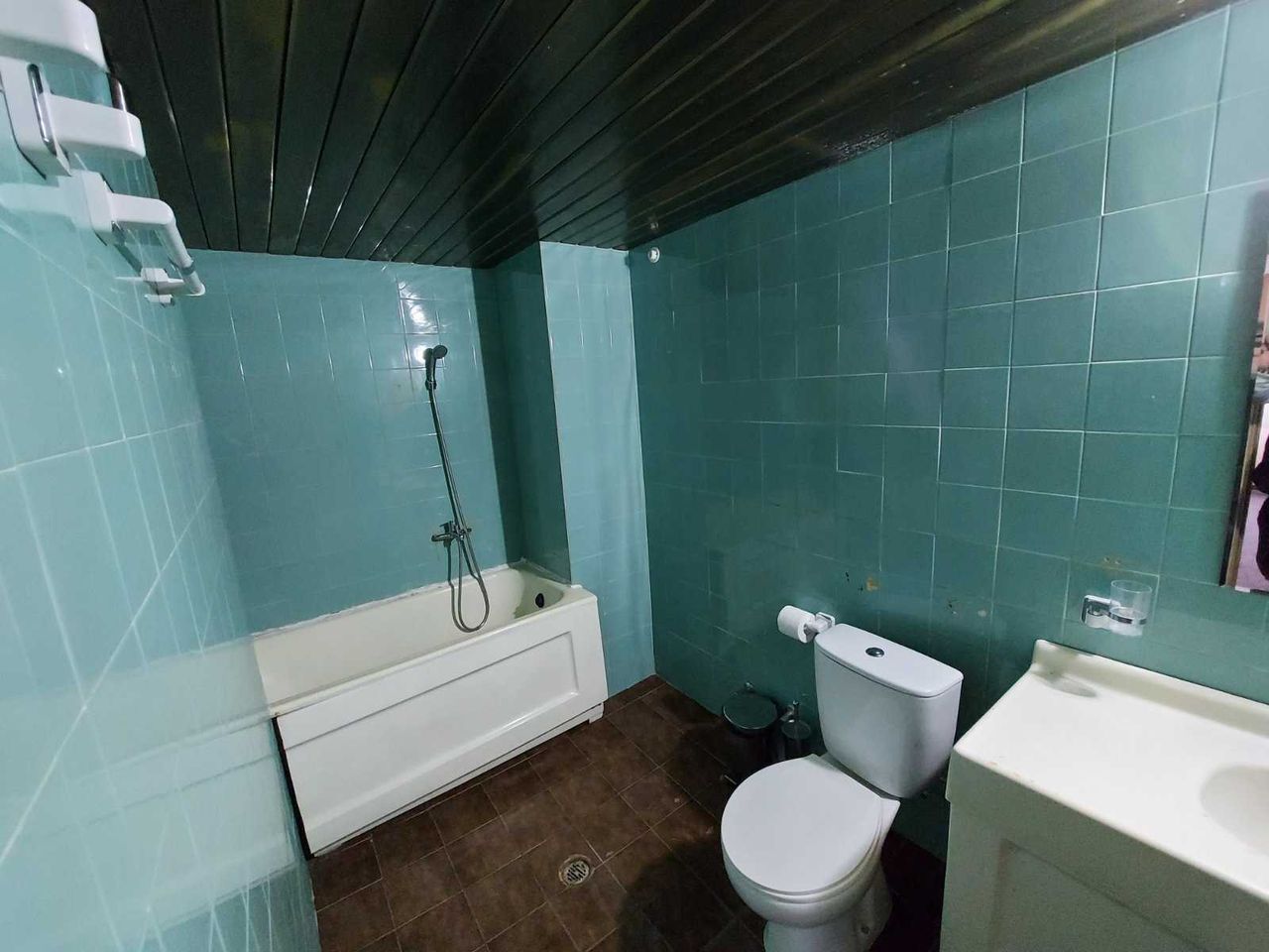 Продава се Хотел в Лозница - 5200 кв.м за 297 €/кв.м - Снимка #6