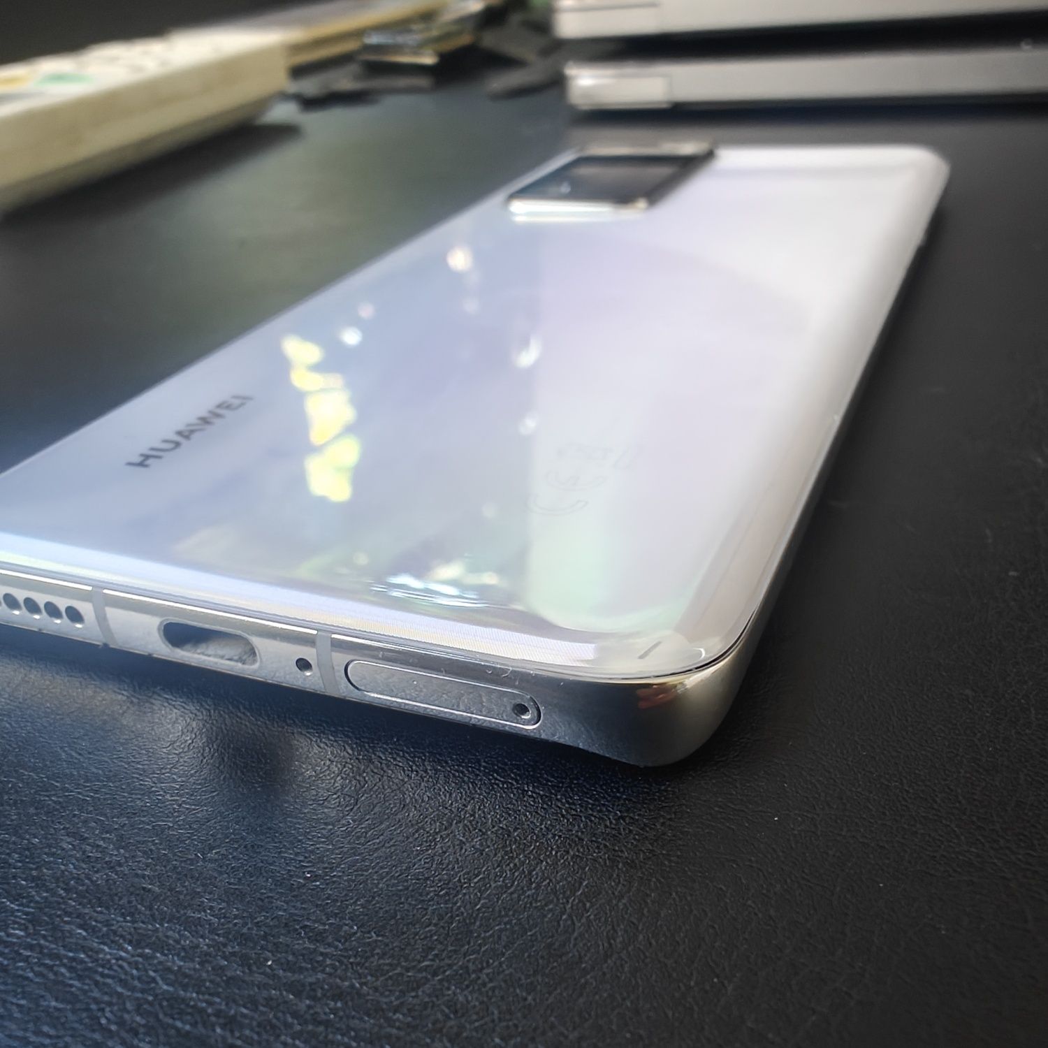 Продава Huawei P40 pro/256 GB/като нов