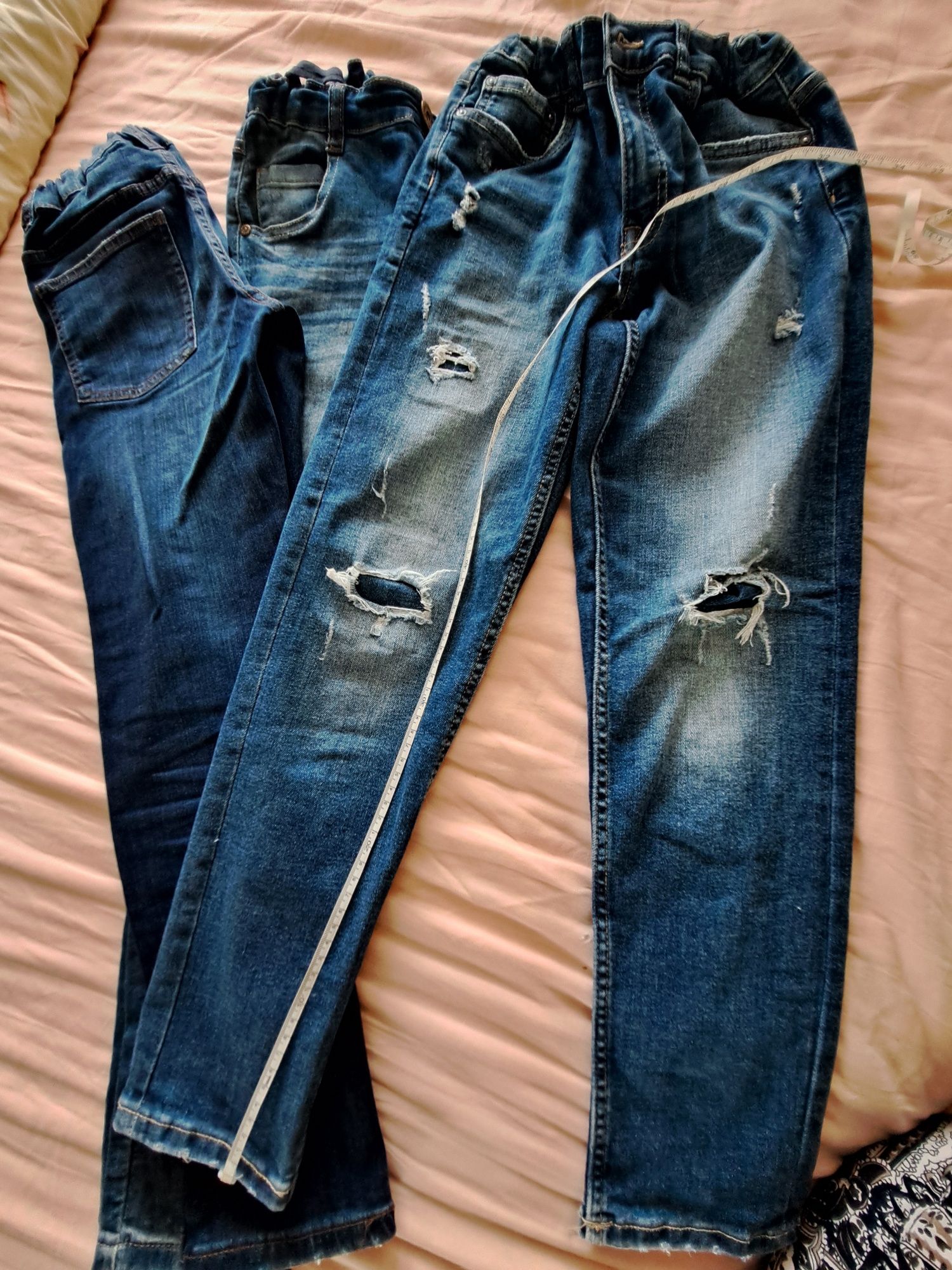 Jeans baieti 11-12 ani.