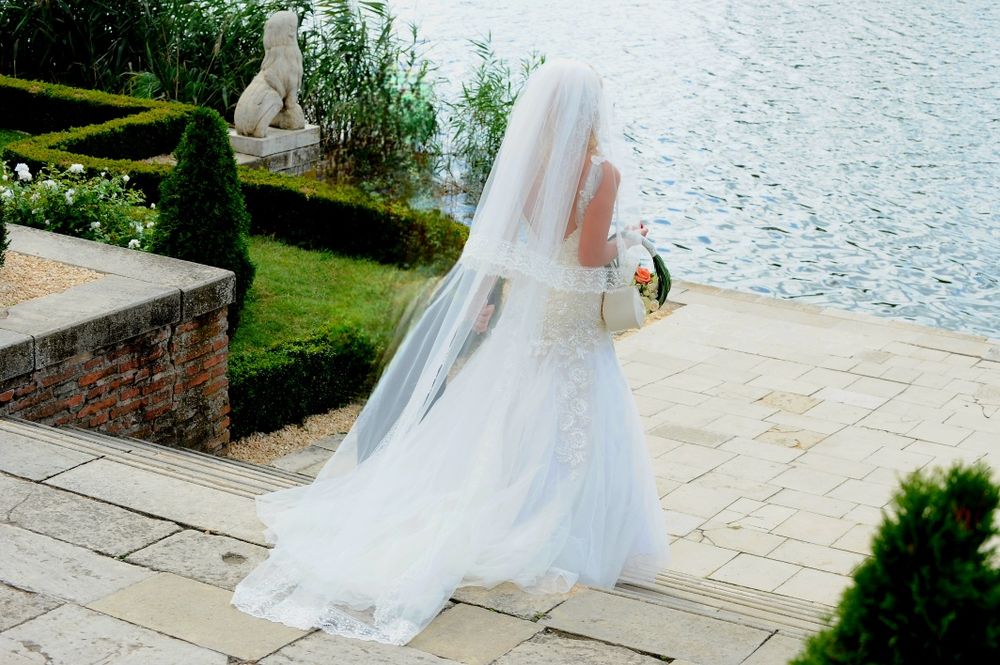 Set rochie mireasa, voal lung spaniol, voal scurt