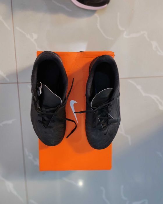 Маратонки за футбол - Nike 38 номер