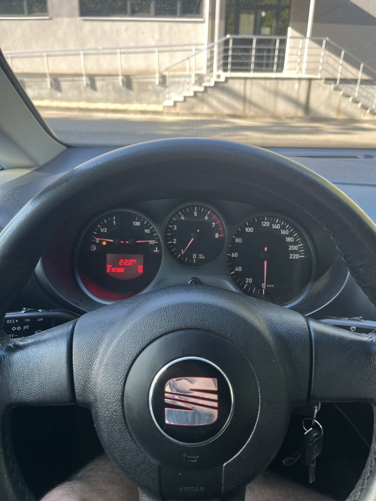 Seat leon 1.6 102кс.