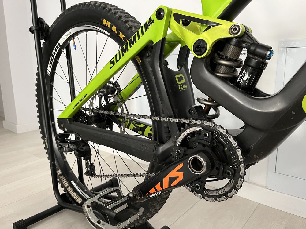 Mondraker Summum Pro Carbon