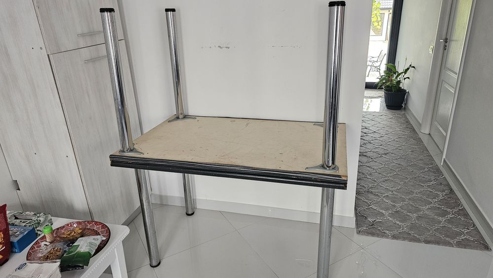 Masa bucatarie standard