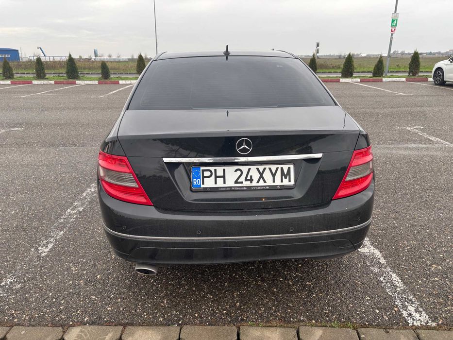Mercedes Benz C220