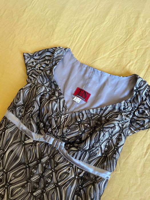 Елегантна дантелена рокличка